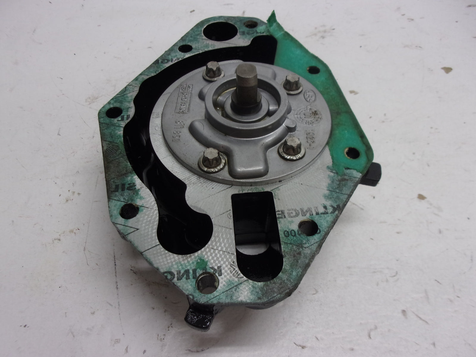 Sea Doo Bombardier 2003-2005 GTX 4-Tech OEM Oil Pump Housing # 420811840