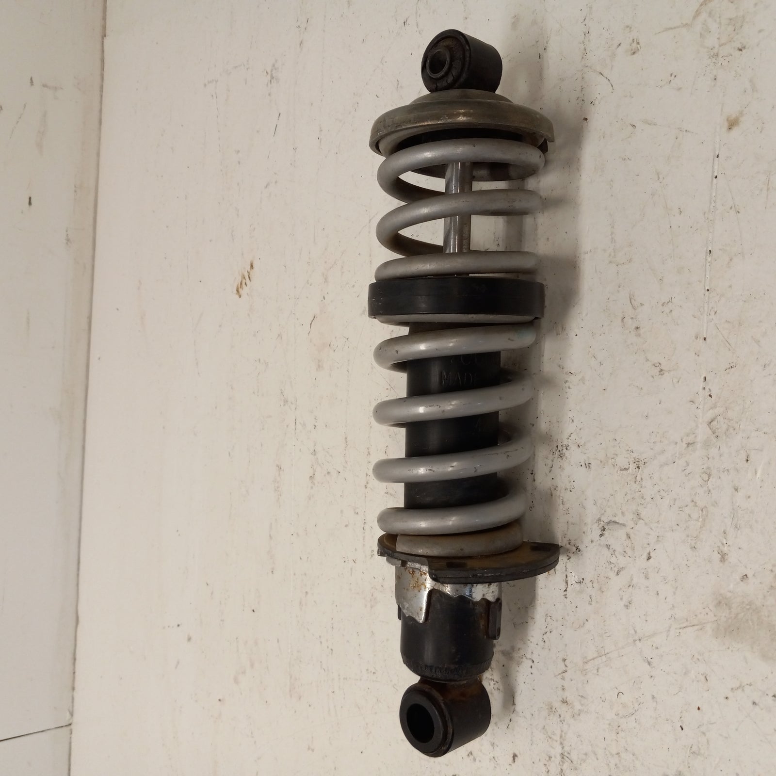 Can-Am Roadster 2008-2011 GS RS OEM Complete Rear Shock Assembly Part# 706000411