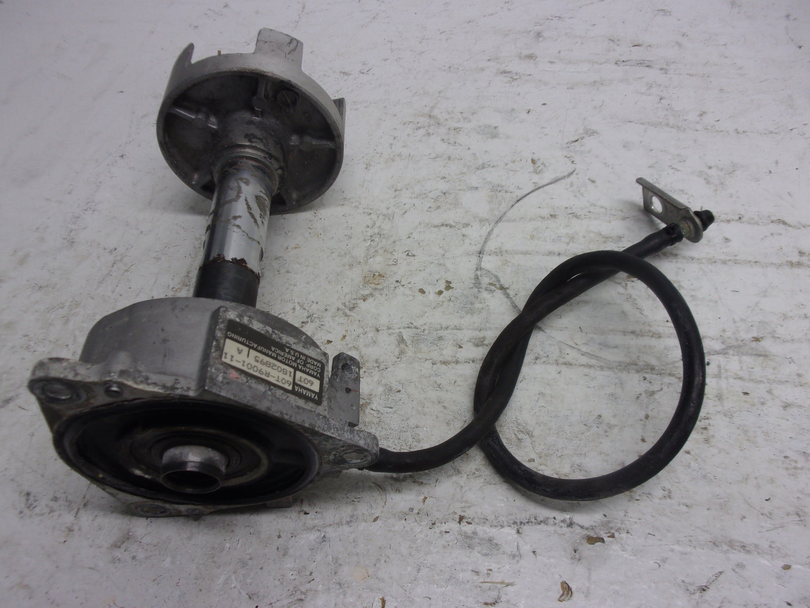 Yamaha Waverunner 2003 GP 1300 OEM Bearing Housing + Coupler # 61X-45332-03-94
