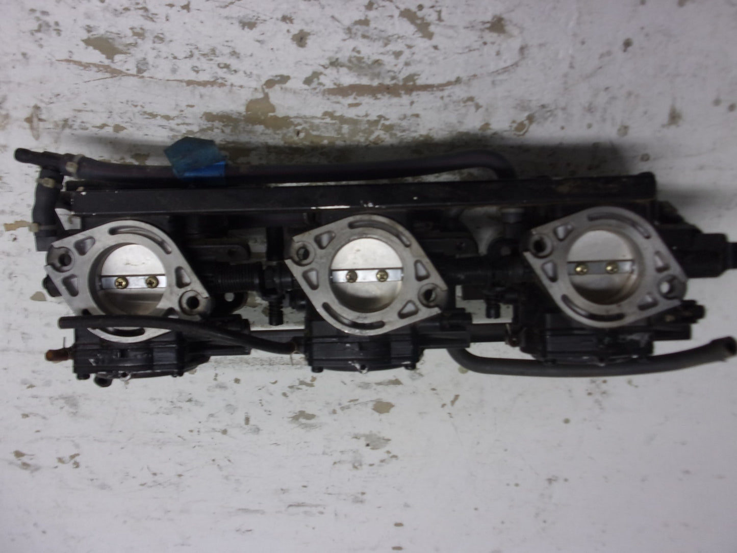 Polaris PWC Watercraft 1997 SL 1050 OEM Carburetor Bank Part# 1253190