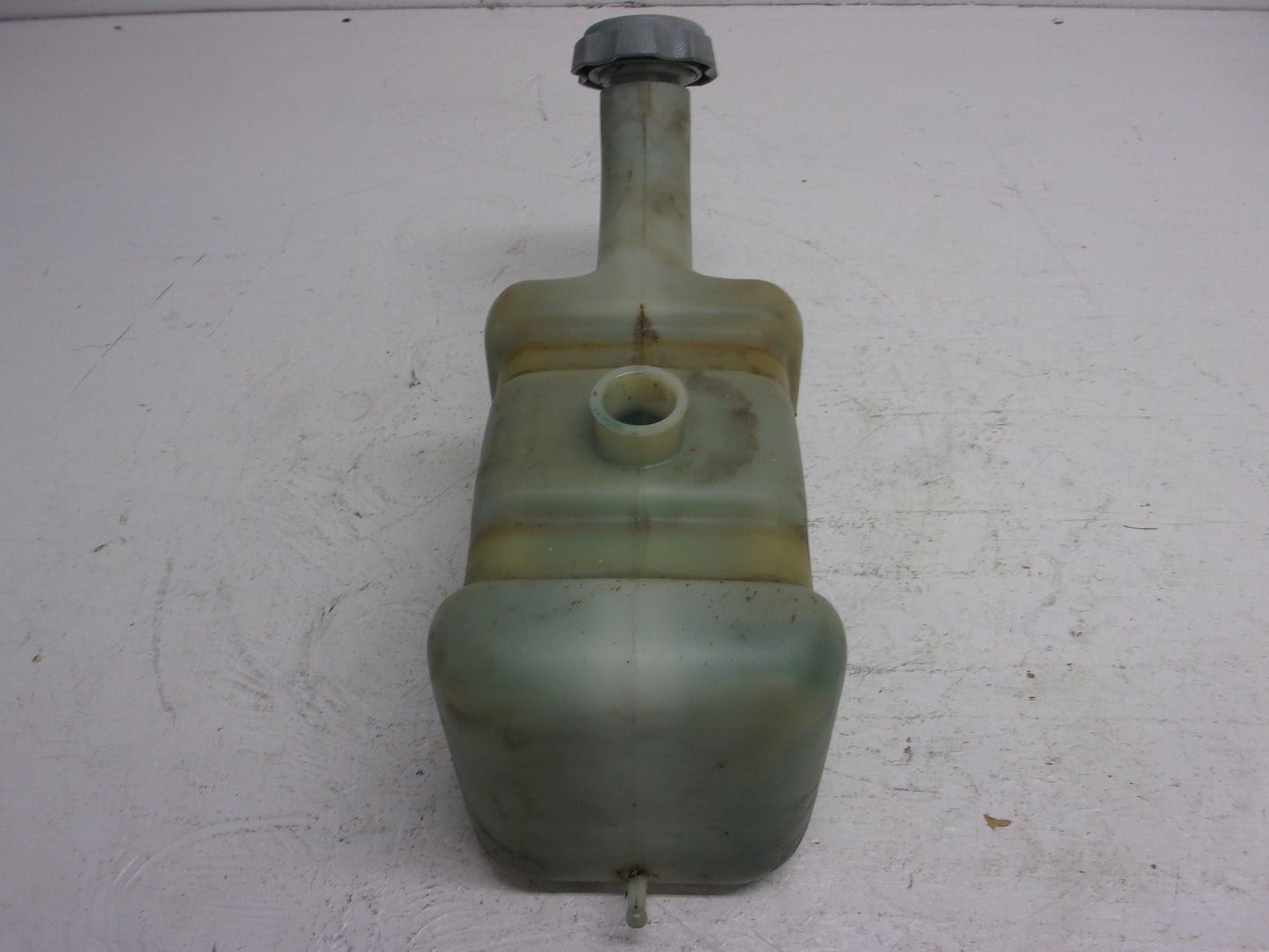 Kawasaki Jet Ski 1995-1996 ZXI 750/900 OEM Oil Tank Assembly # 52001-3723