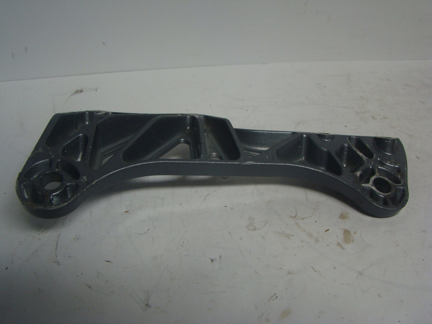 Yamaha Waverunner 2004 XL 700 Front Upper Engine Bracket Part# 6R7-21415-01-00