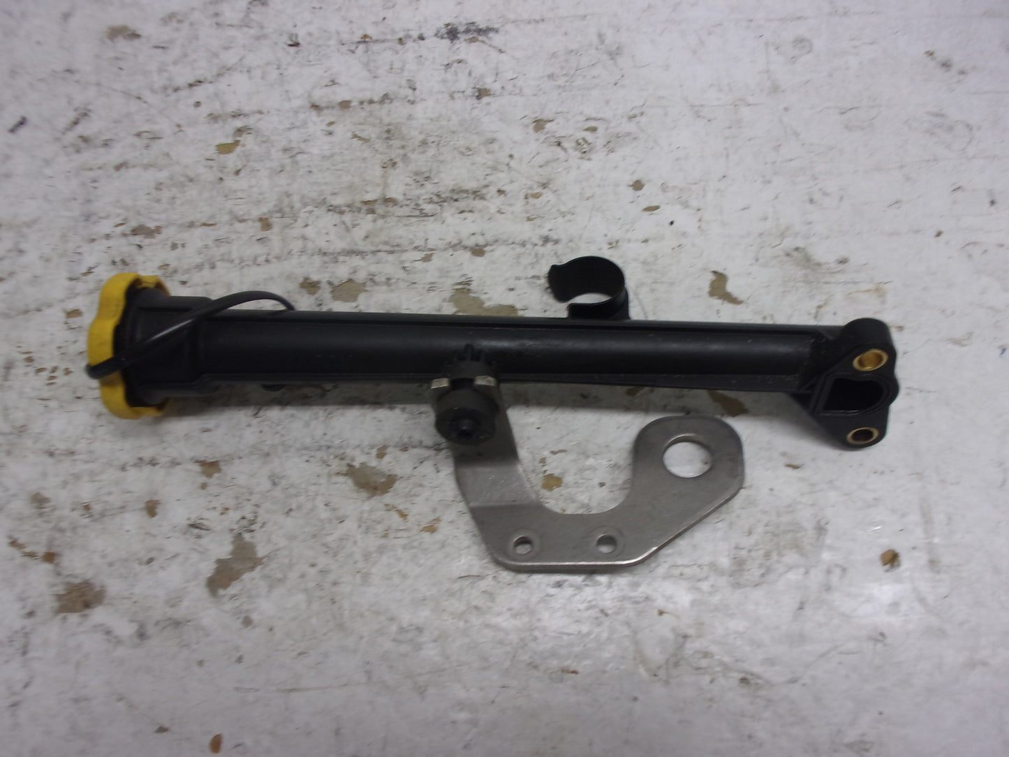 SeaDoo Bombardier 2006-2010 GTX RXP RXT GTI OEM Oil Filler Tube & Cap 420856510