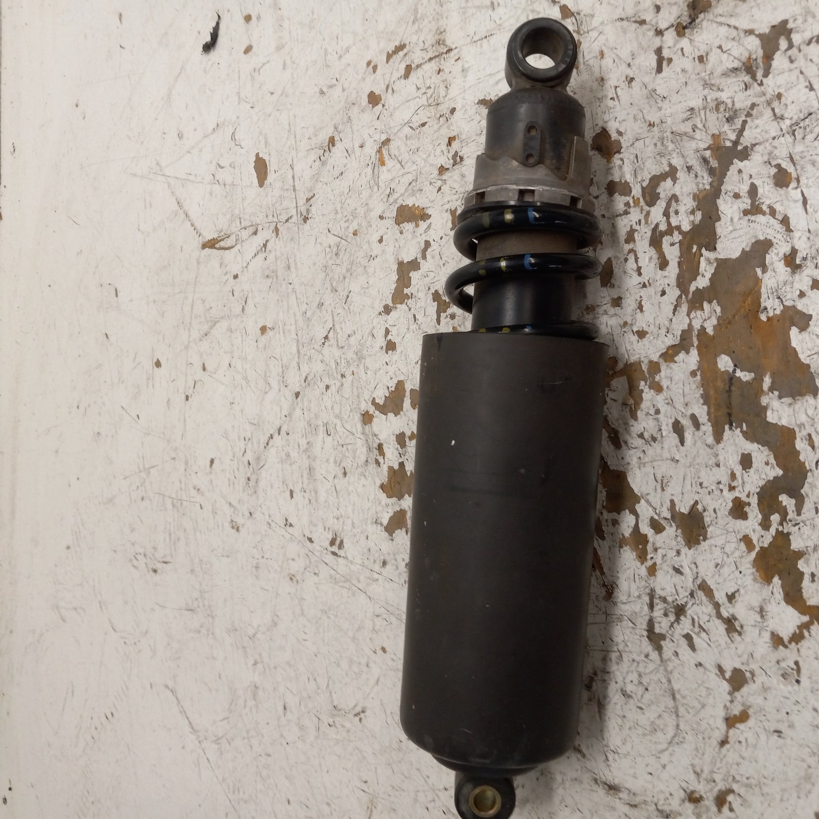 Ski-Doo Snowmobile 2002-2003 Summit OEM Center Shock Assembly Part# 503189893
