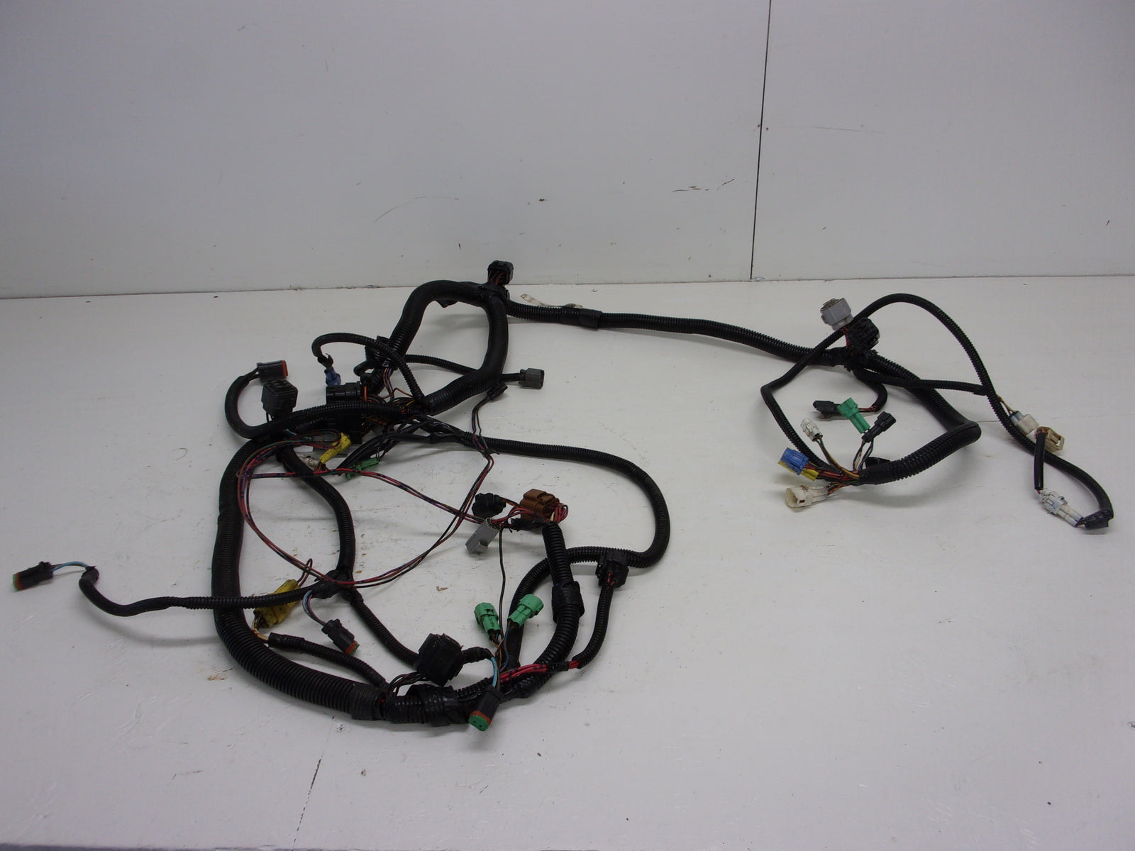 Kawasaki Jet Ski 2002 1100 STX D.I OEM Main Wire Harness Assembly # 26030-3757