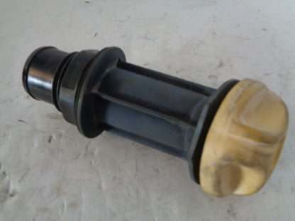 Sea Doo Bombardier PWC 1997-2004 XP / HX OEM Filler Neck + Fuel Cap # 275500229
