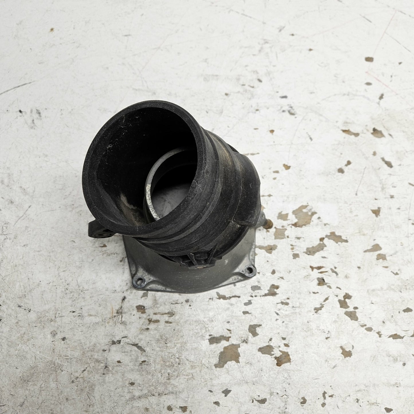 Kawasaki Jet Ski 1992-1993 750SS Pump Nozzle + Steering Nozzle Part# 59136-3718