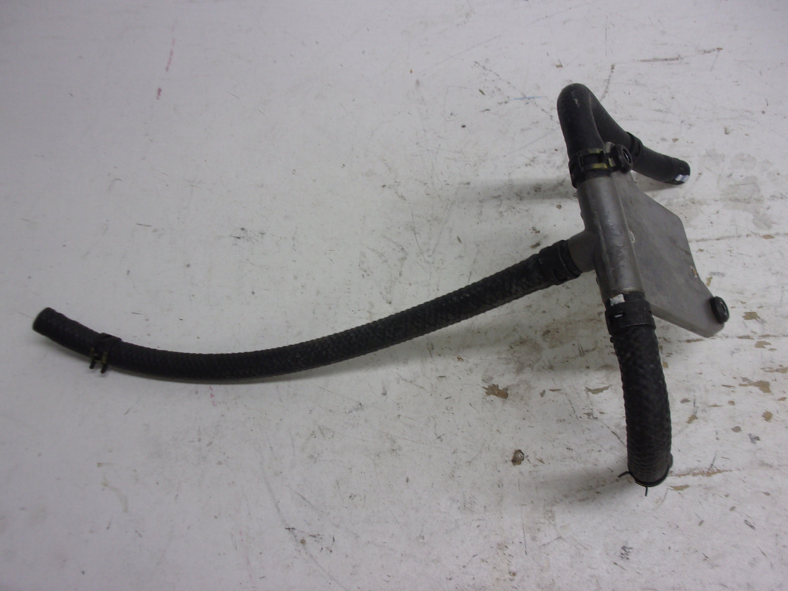 Yamaha WaveRunner 2016-2022 V1 EX VXOEM Rectifier Plate + Hose 6EY-81975-00-00