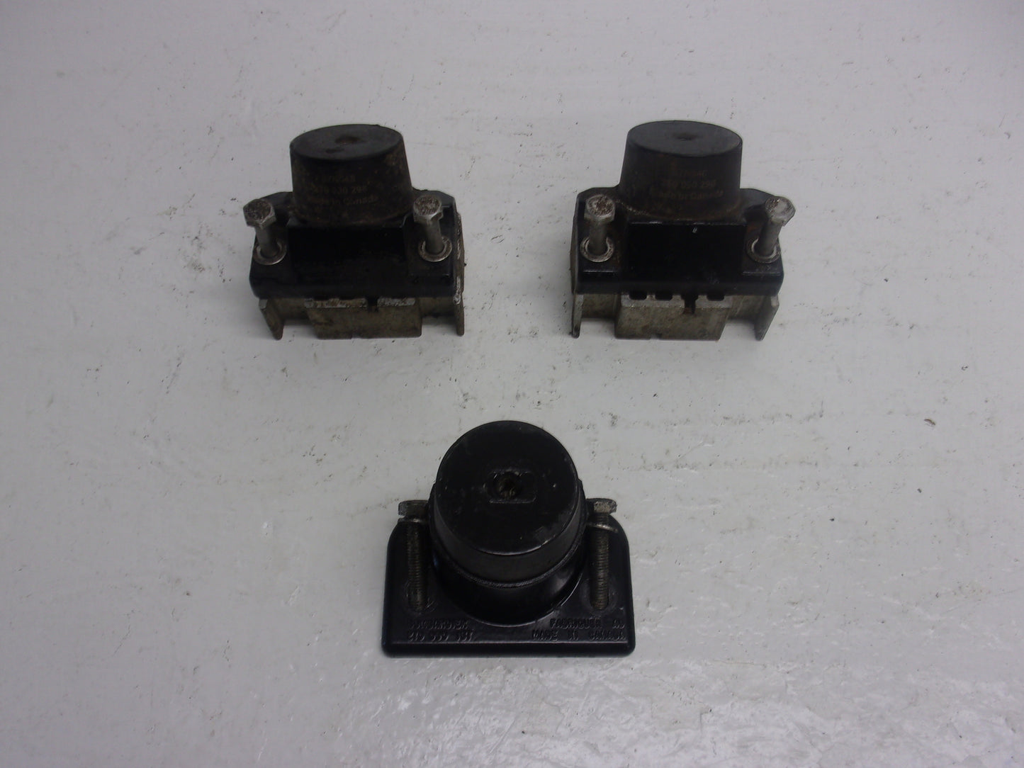 Sea Doo Bombardier 1997-1998 SPX GSX GTX XP OEM Engine Mount Set Part# 270000297