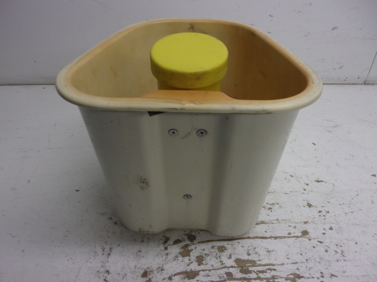 Yamaha WaveRunner 1997-2000 GP WaveRunner OEM Bow Locker Part# GP7-U475A-00-00