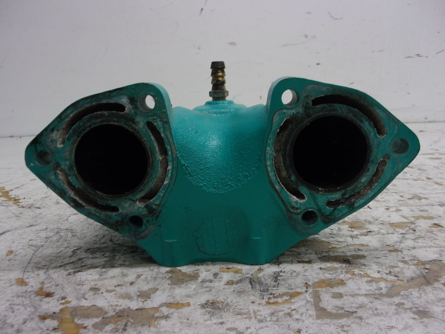 Kawasaki Jet Ski 1996-1998 STS STX 759 OEM Green Exhaust Manifold # 59081-3718
