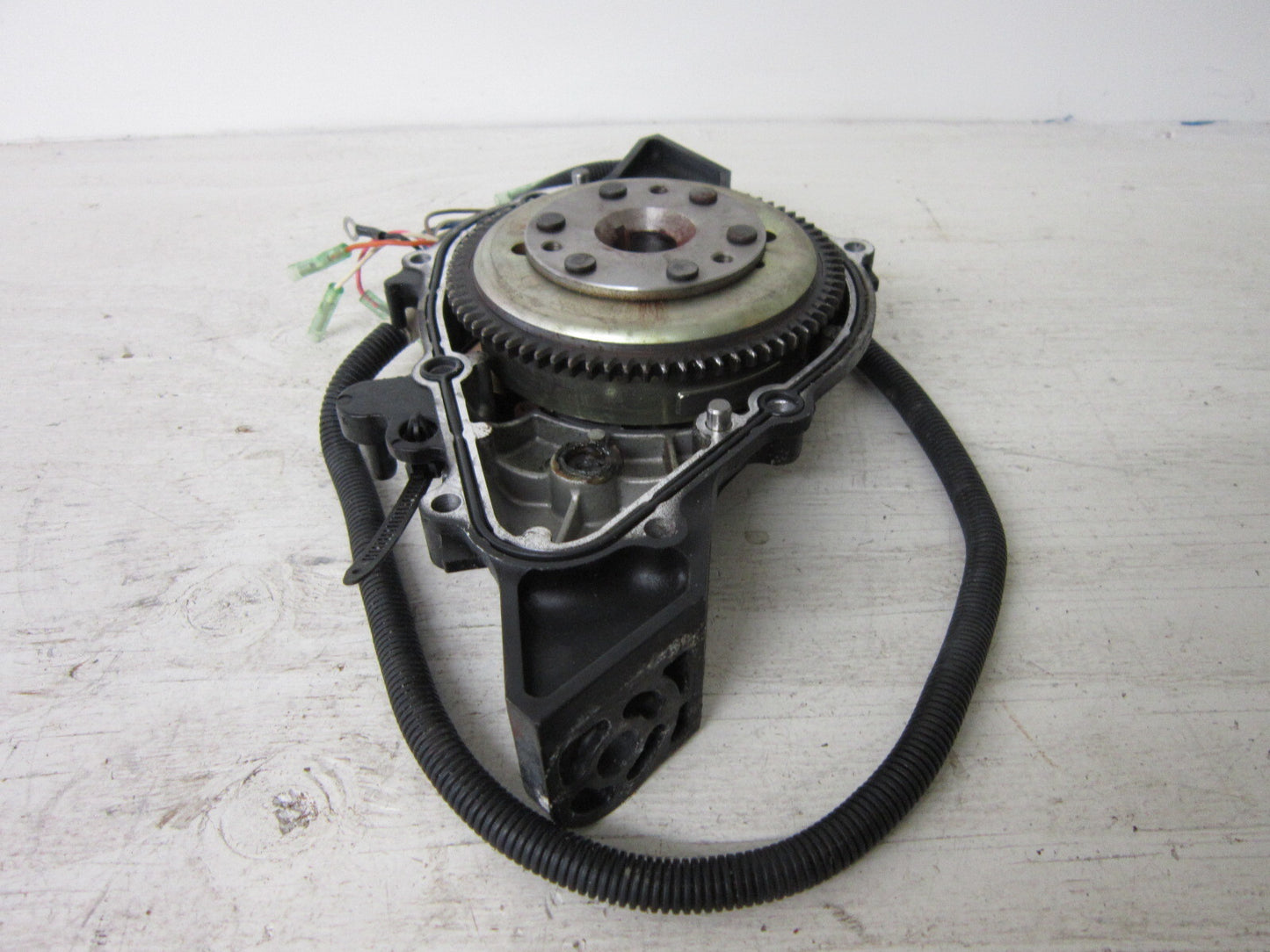 Yamaha WaveRunner 1999-2000 GP XL OEM Stator + Stator Cover # 66E-8552A-00-94