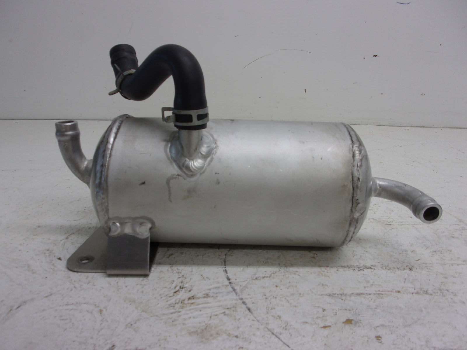 Kawasaki Jet Ski 2004-2017 STX-12F/15F Ultra OEM Oil Tank Assembly # 52001-3738