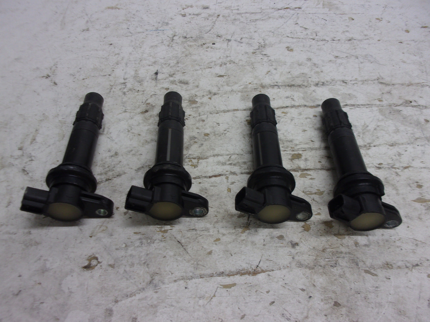 Yamaha Waverunner 2004-2007 VX FX HO OEM Ignition Coil Set Part# 6B6-82310-00-00