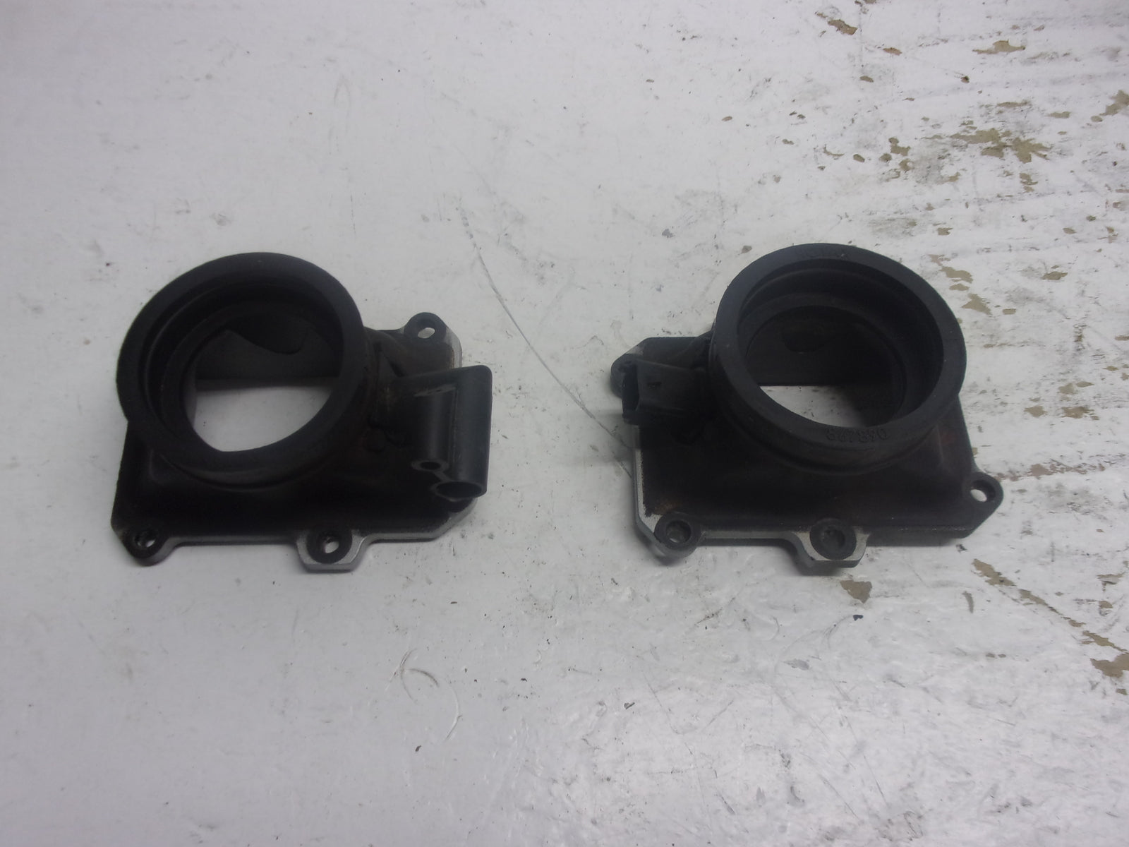 Sea Doo Bombardier 2000-2003 XP GTX RX LRV DI OEM Carburator Adapters 290867890