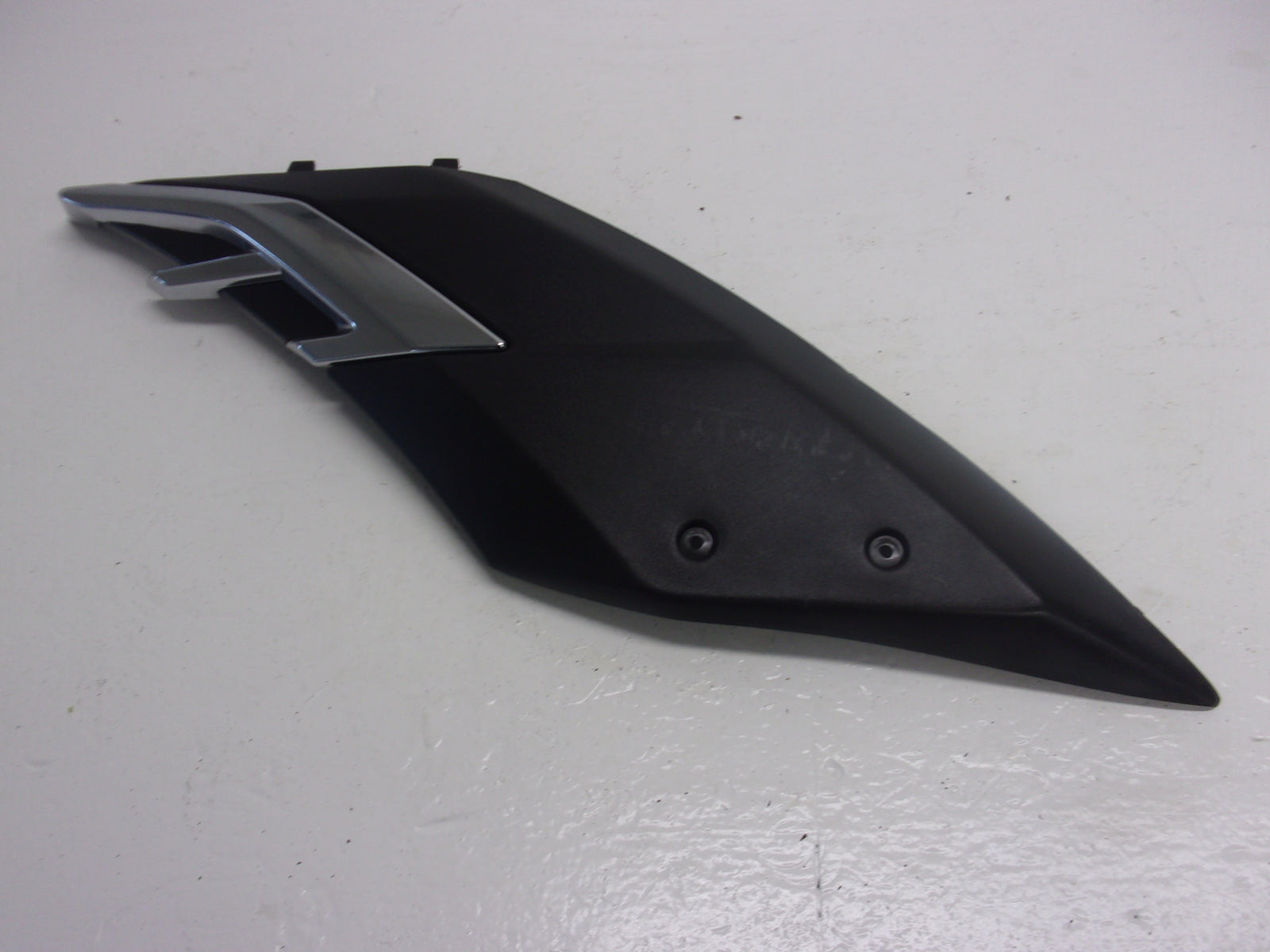 Yamaha WaveRunner 2012 FX Cruiser SHO1.8 L OEM Left Rear Cover # F2S-U890M-10-00
