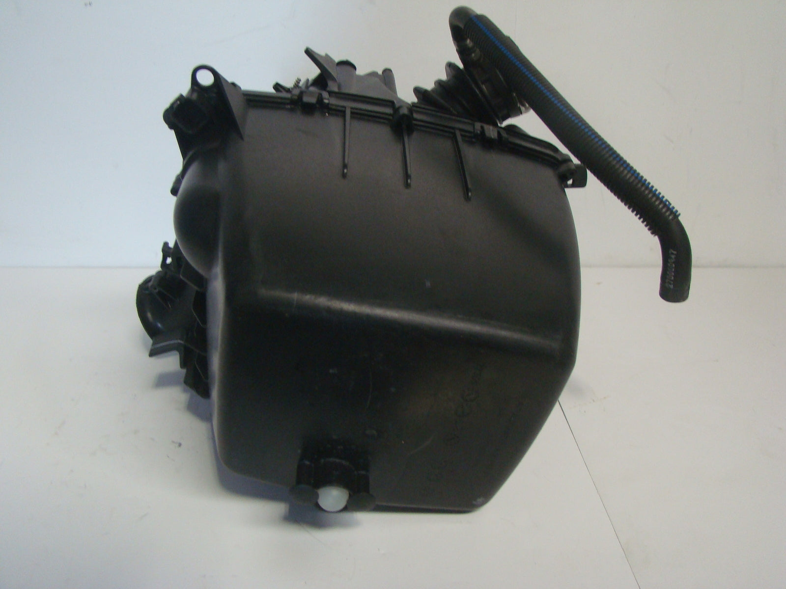 Sea Doo Bombardier 2017-2019 All Spark 900 Complete Air Box # 273000385