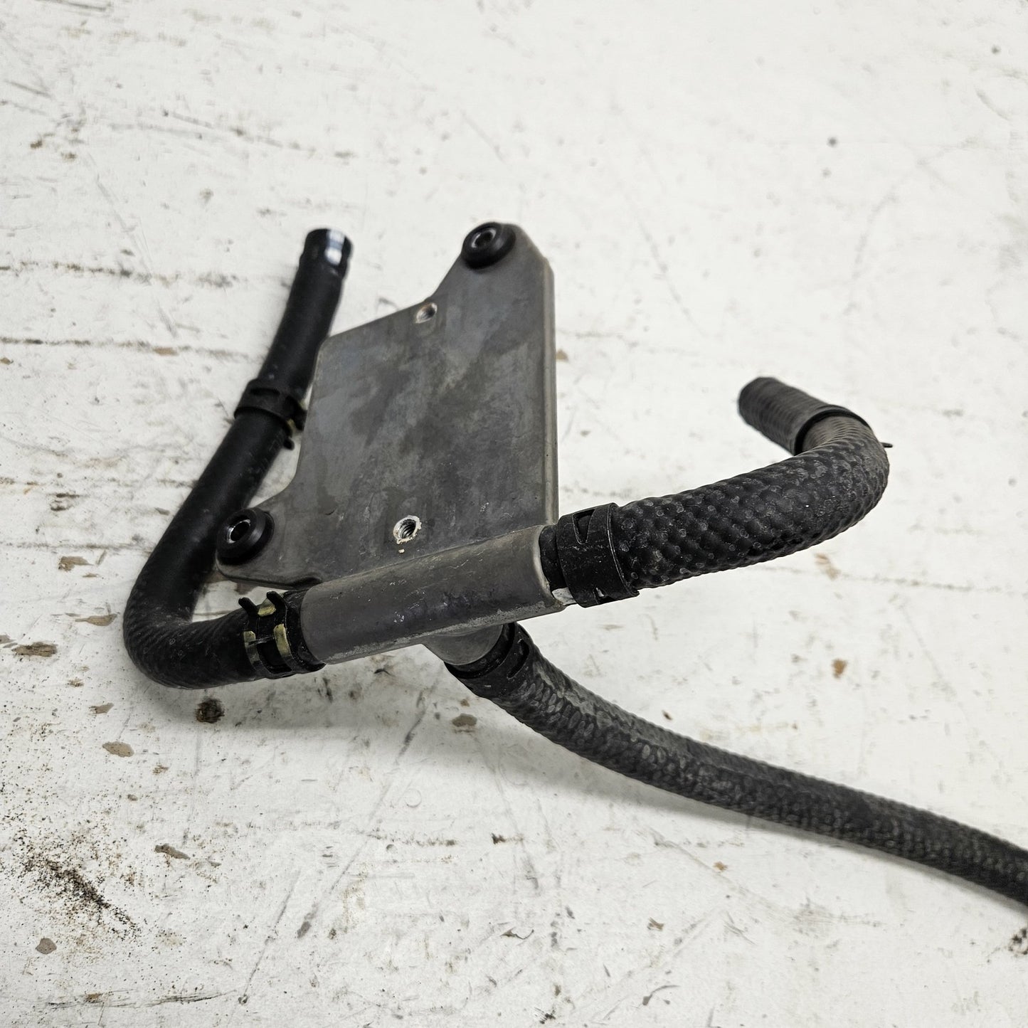 Yamaha WaveRunner 2016-2022 V1 EX VXOEM Rectifier Plate + Hose 6EY-81975-00-00