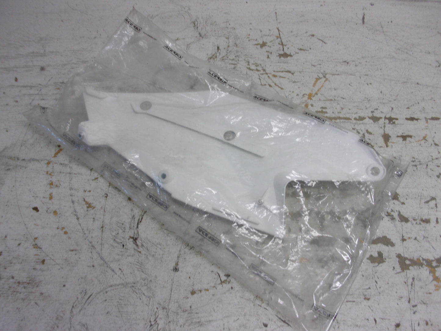 KTM Acerbis Side Panels White For KTM 125 250 350 450 SX XC 16-17 # 2421090002