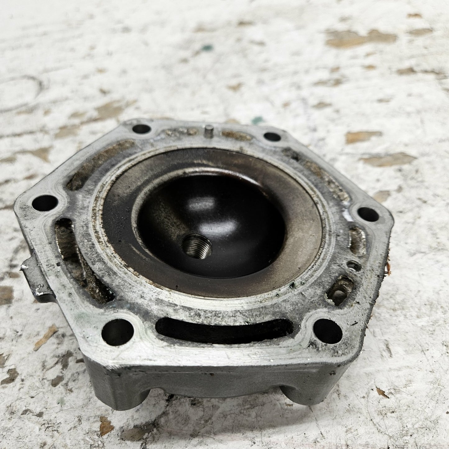 Kawasaki PWC Jet Ski 1999-2005 STX-R Ultra 150 OEM Cylinder Head # 11001-3741