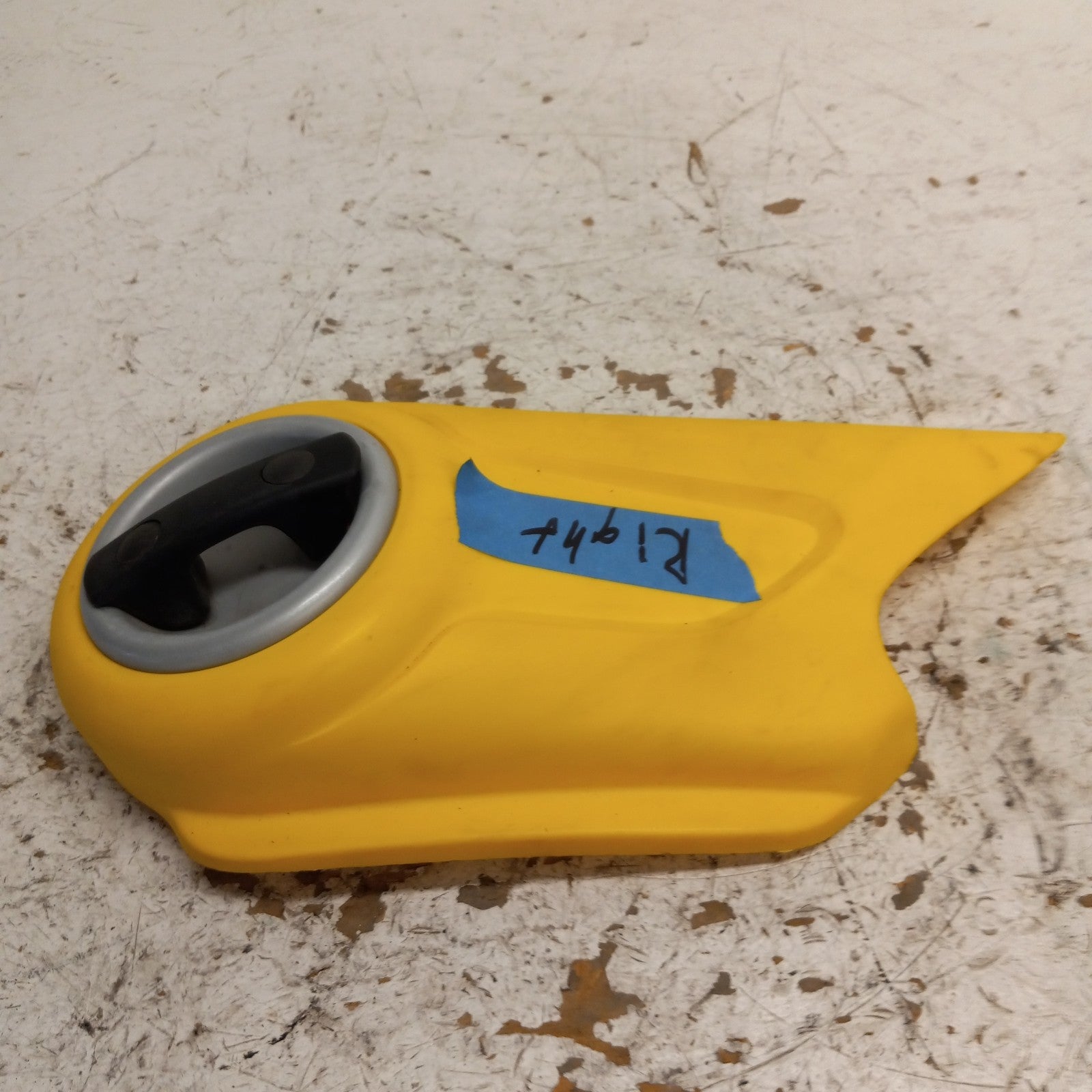 Sea Doo Bombardier 2000-2001 XP OEM Yellow Right Side Frame Cover Part 269000652