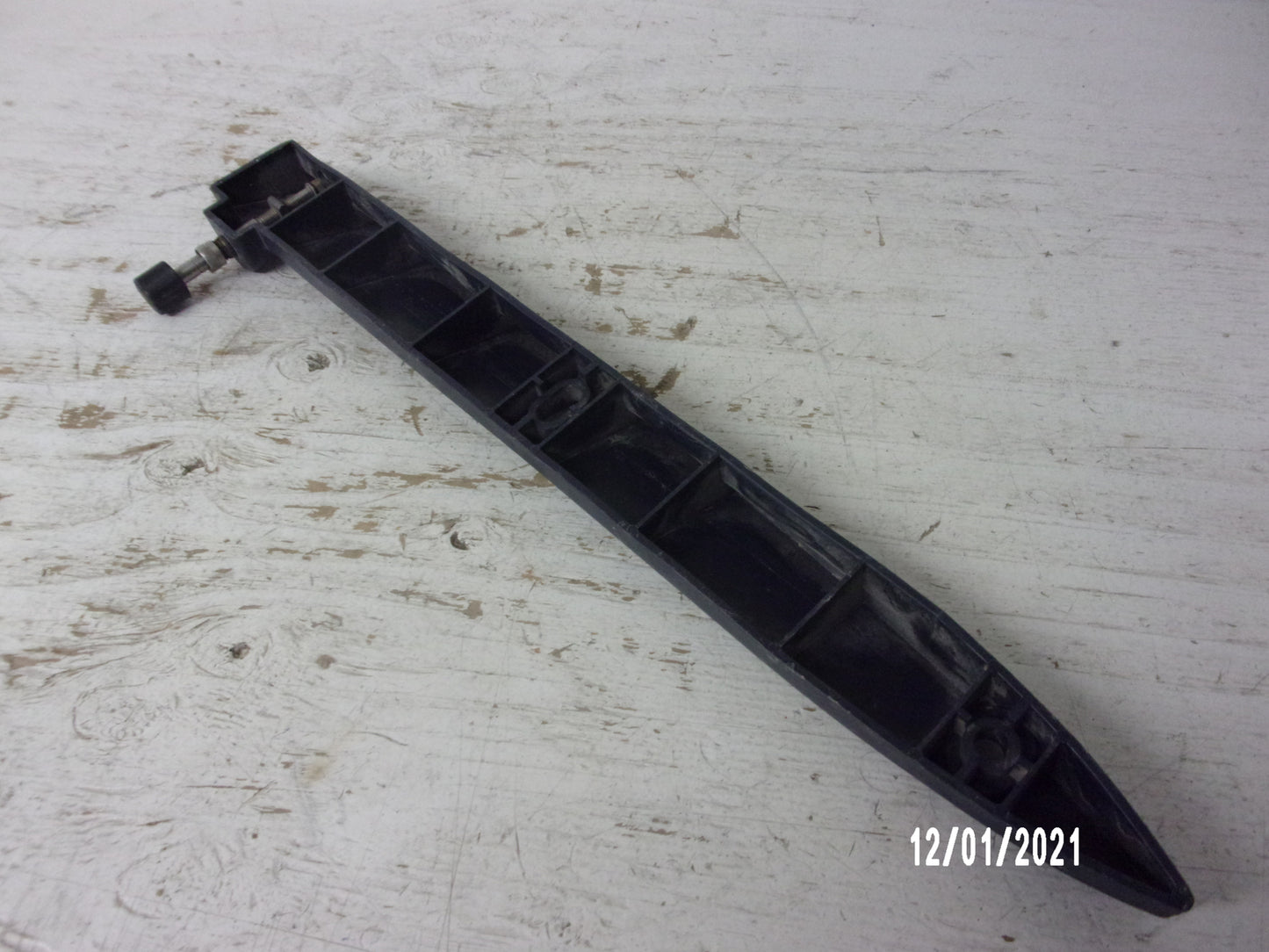 Yamaha WaveRunner 1997-1998 WaveRunner OEM Black Right Sponson GP7-U883P-00-00