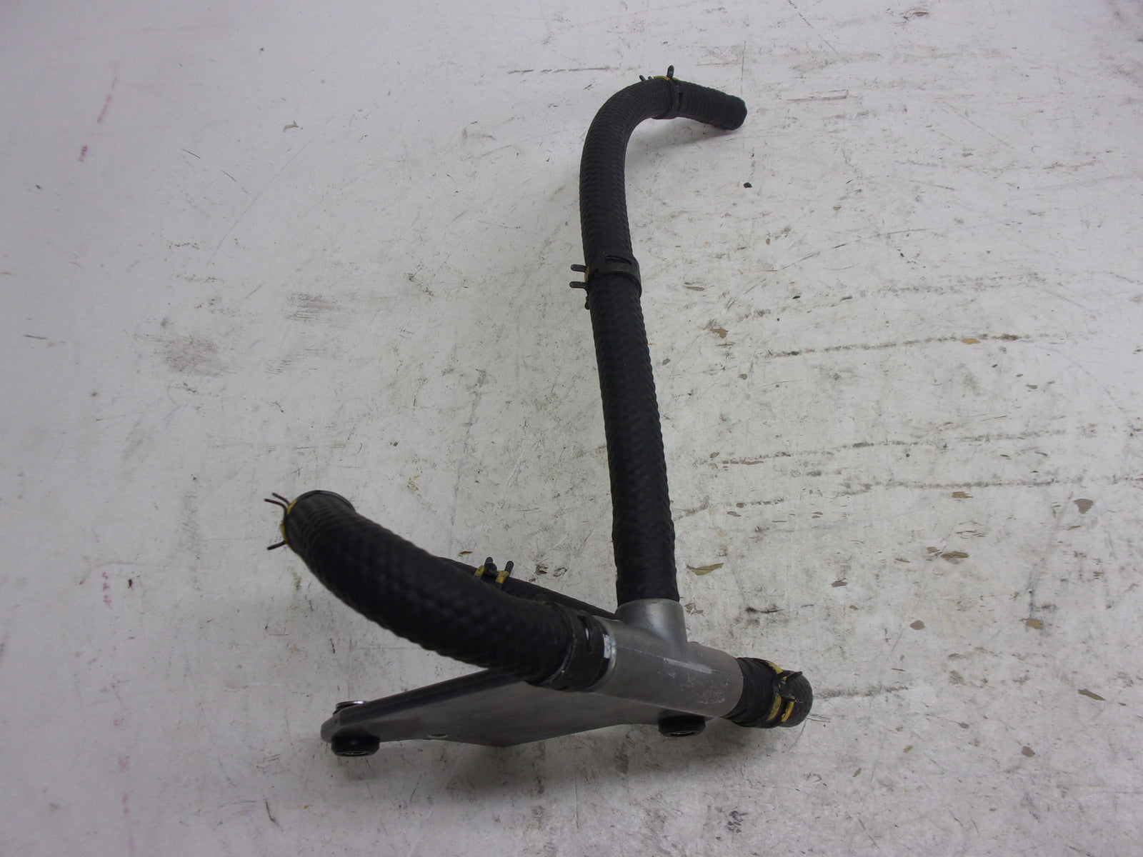 Yamaha 2016-2022 V1 EX VX Barely Used OEM Rectifier Plate + Hose 6EY-81975-00-00