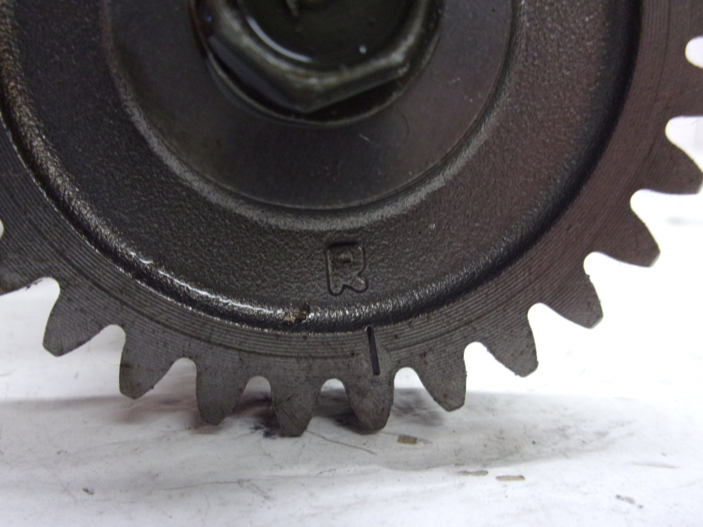 Honda  Aquatraxx 2002-2007 R-12 R-12X F-12 F-12X RH Balancer Shaft 13411-HW1-670