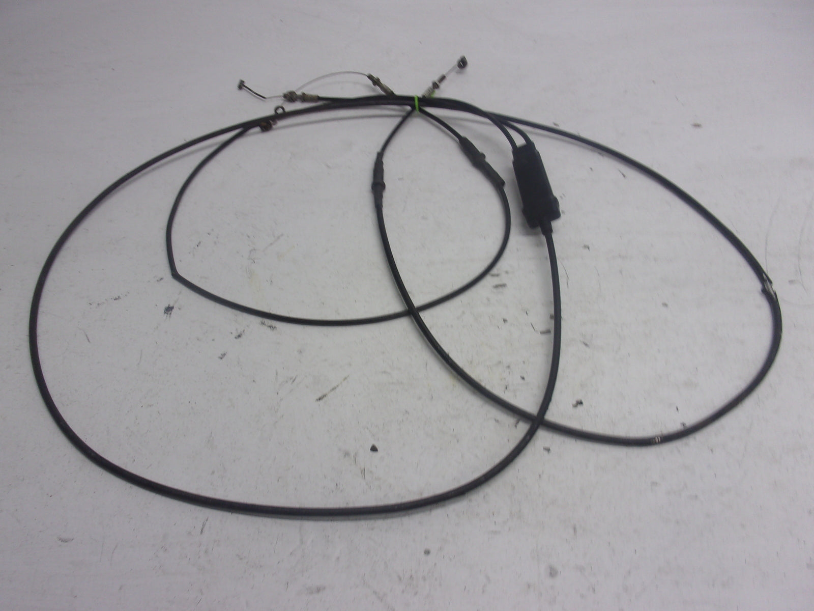 SeaDoo Jet Boat 1998-1999 Challenger 1800 OEM Right Hand Cable Part# 204390090