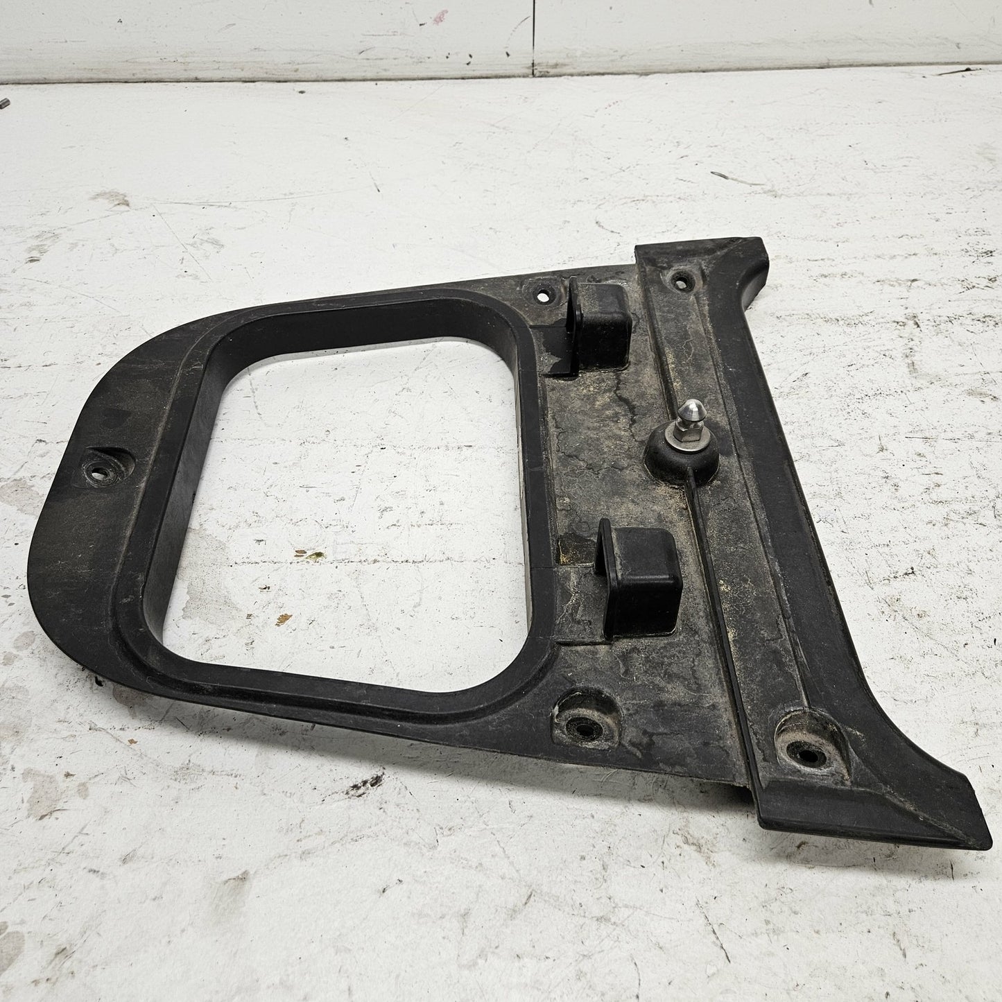 Yamaha Waverunner 2013-2016 FX FZR FZS VXR VXS OEM Deck Beam # F2S-U890L-04-00