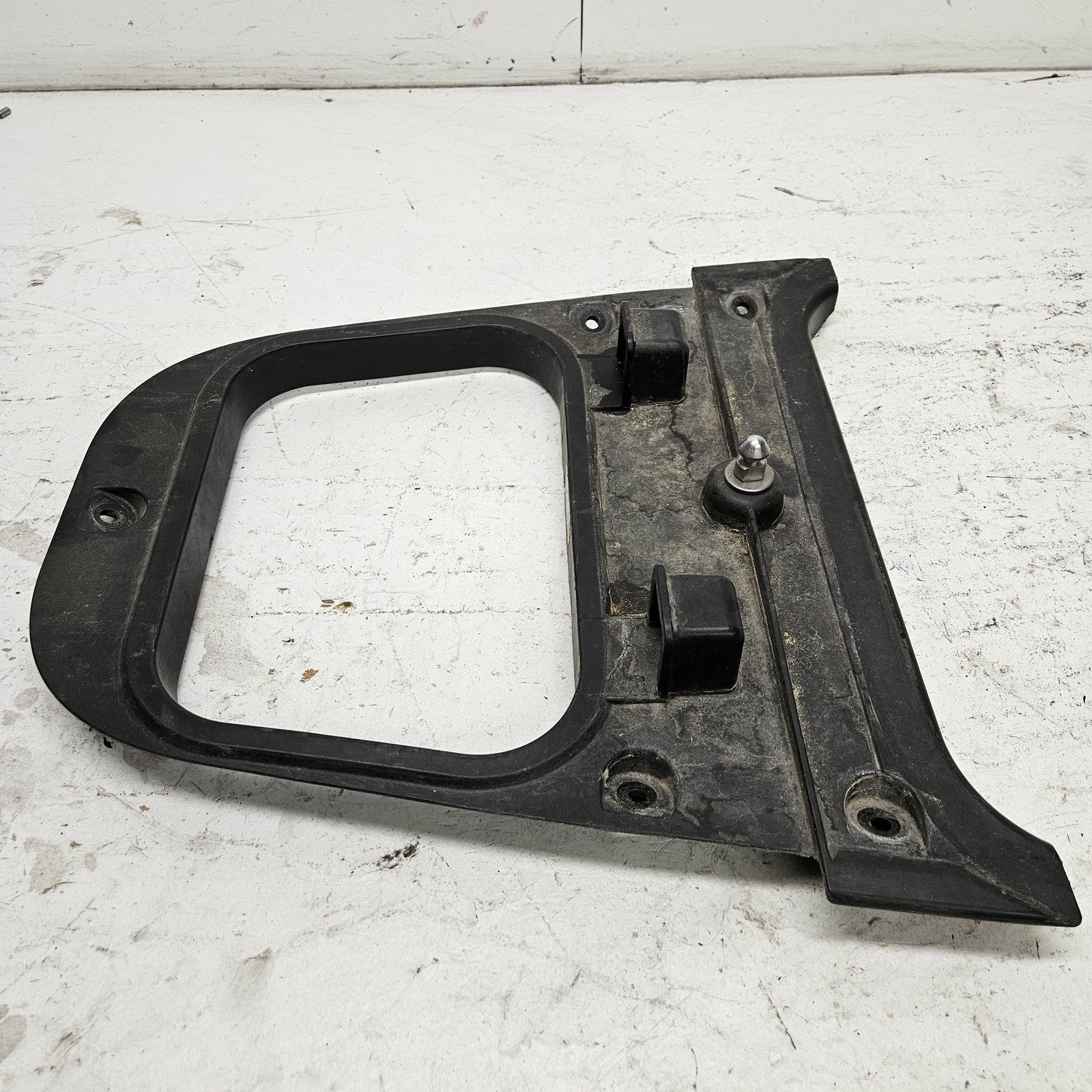 Yamaha Waverunner 2013-2016 FX FZR FZS VXR VXS OEM Deck Beam # F2S-U890L-04-00