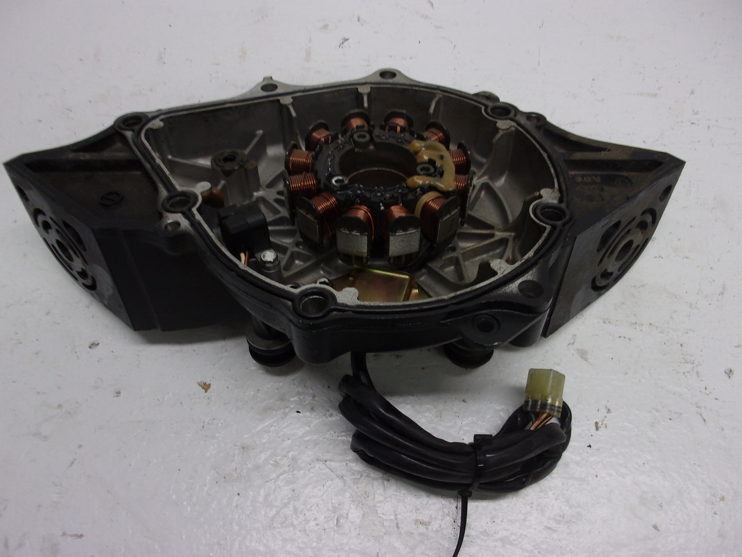Yamaha Waverunner 1999-2000 GP XL 1200 Flywheel Cover + Stator # 66V-81337-00-8P