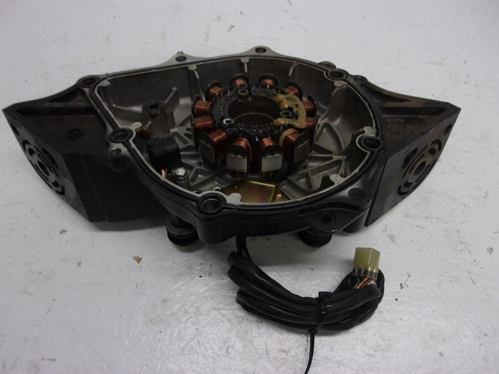 Yamaha Waverunner 1999-2000 GP XL 1200 Flywheel Cover + Stator # 66V-81337-00-8P