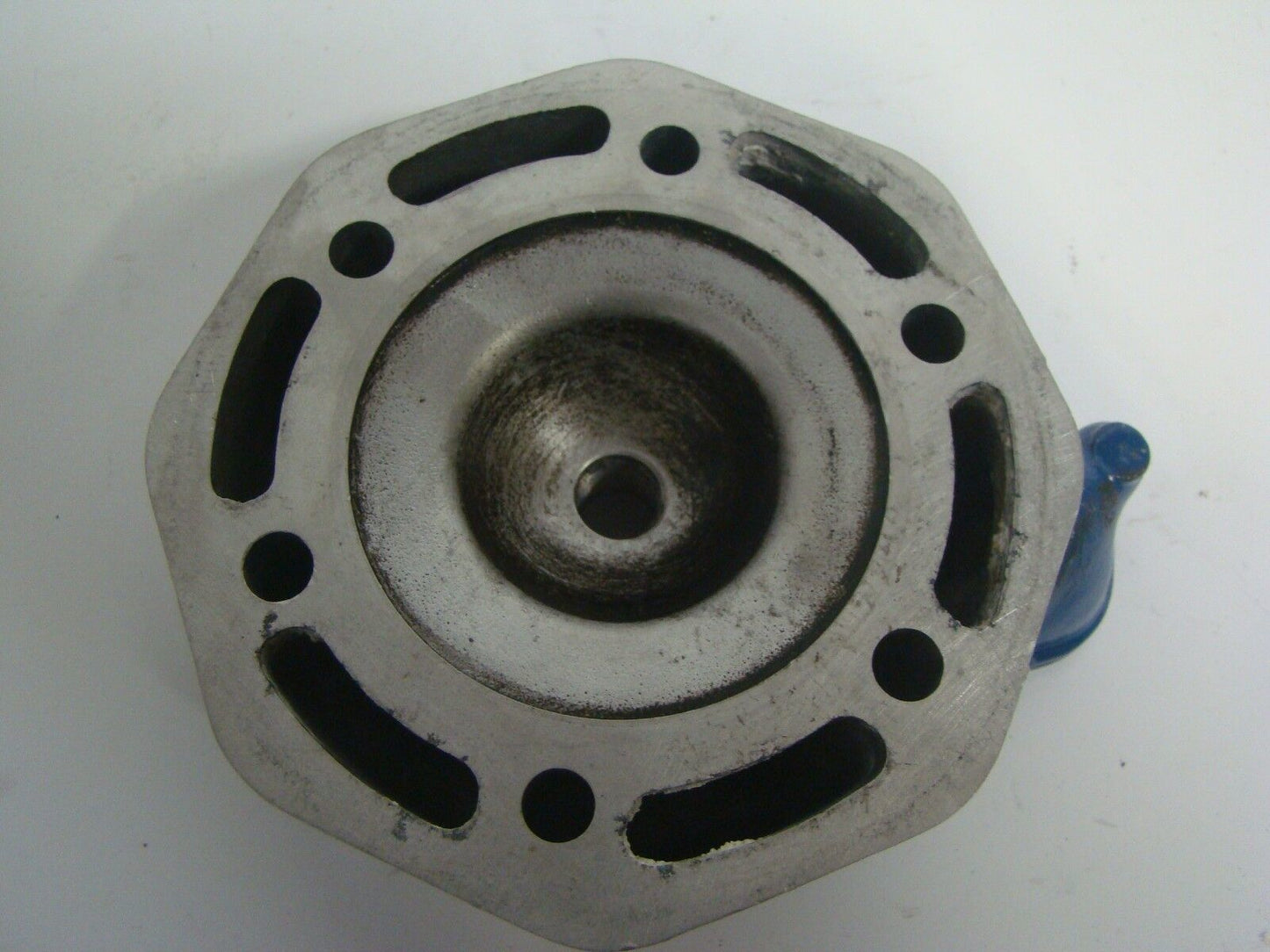 Polaris Watercraft 1994-1995 SL SLT 750 Cylinder Head Assembly Part# 3240212