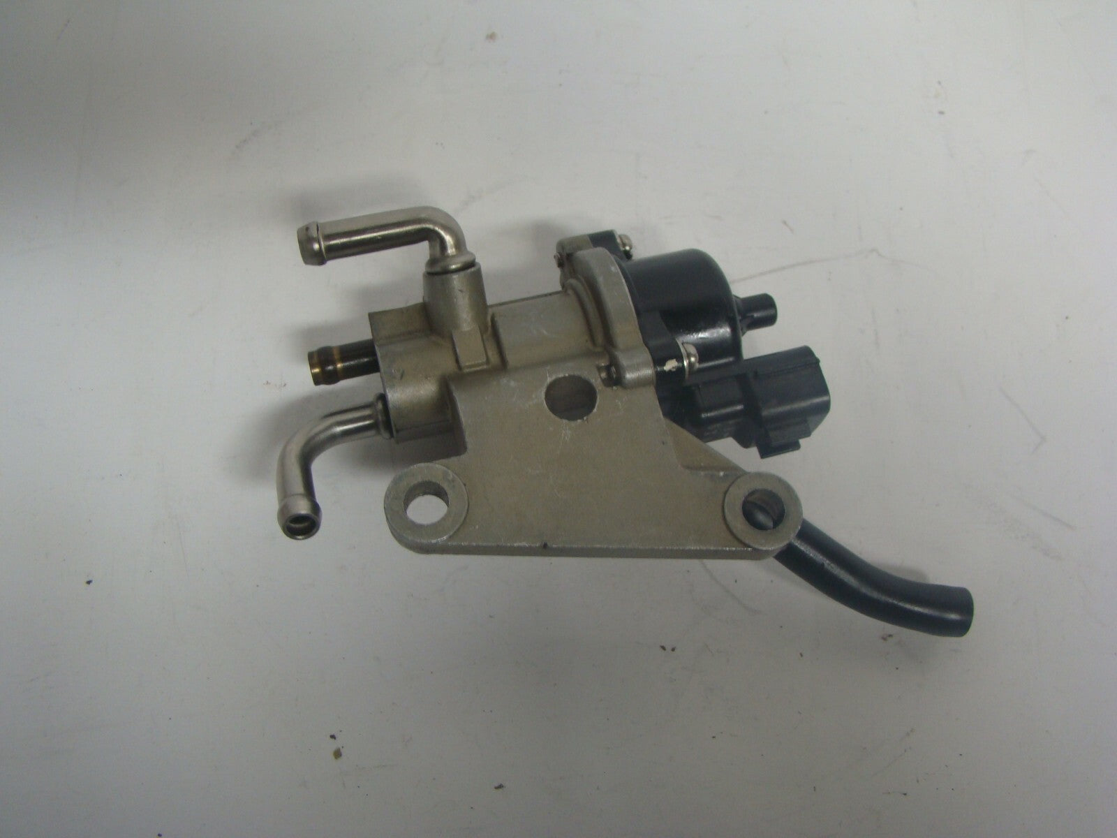 Yamaha Waverunner 2003-2004 FX140 Air Idle Control Motor Assembly 