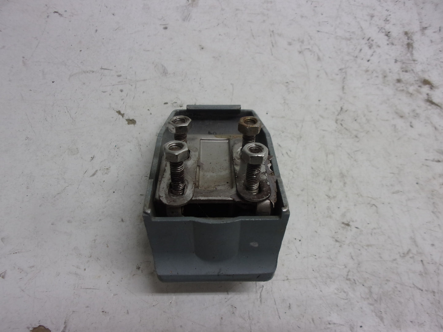 Kawasaki Jet Ski 1992-2001 750 SX SXI OEM Engine Hood Lock Assembly # 27016-3723