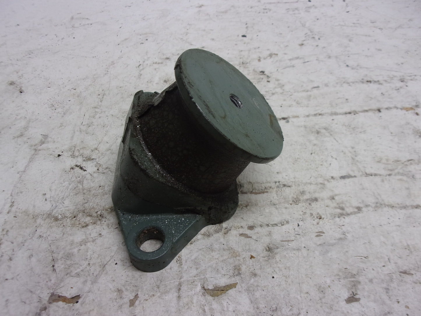 Yamaha Waverunner 1990-1995 VXR Waveraider 650 700 Motor Mount Set 6M6-44517-00-