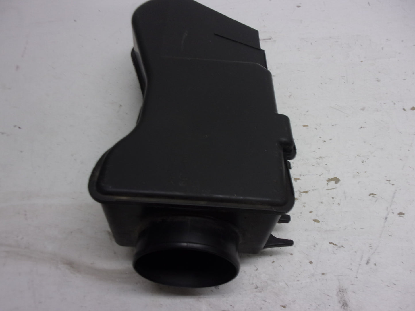 Yamaha WaveRunner 1999-2005 XL XLT XA OEM Air Intake Part# 66V-14440-00-00