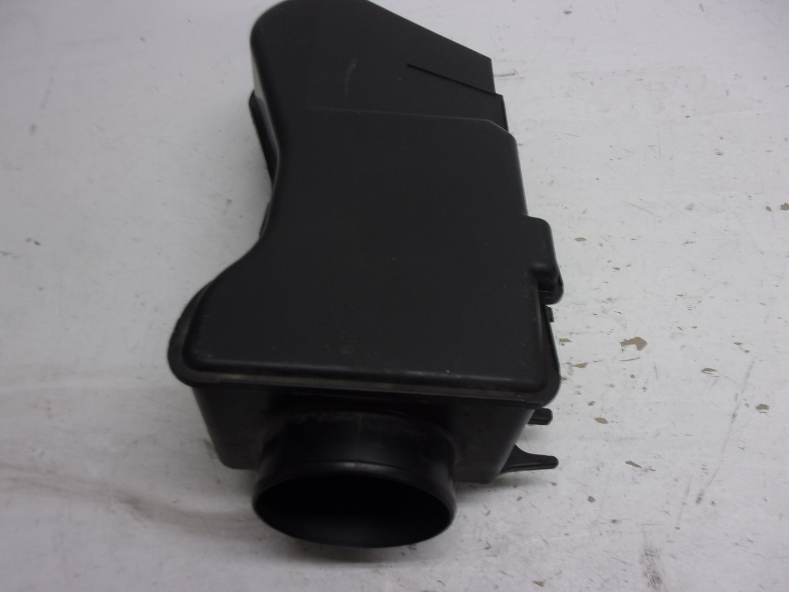 Yamaha WaveRunner 1999-2005 XL XLT XA OEM Air Intake Part# 66V-14440-00-00