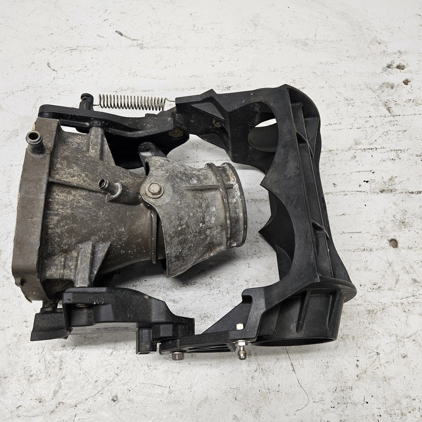Yamaha WaveRunner 2016-2022 VX OEM Venturi + Nozzle + Rev Gate 6EX-R1318-01-00