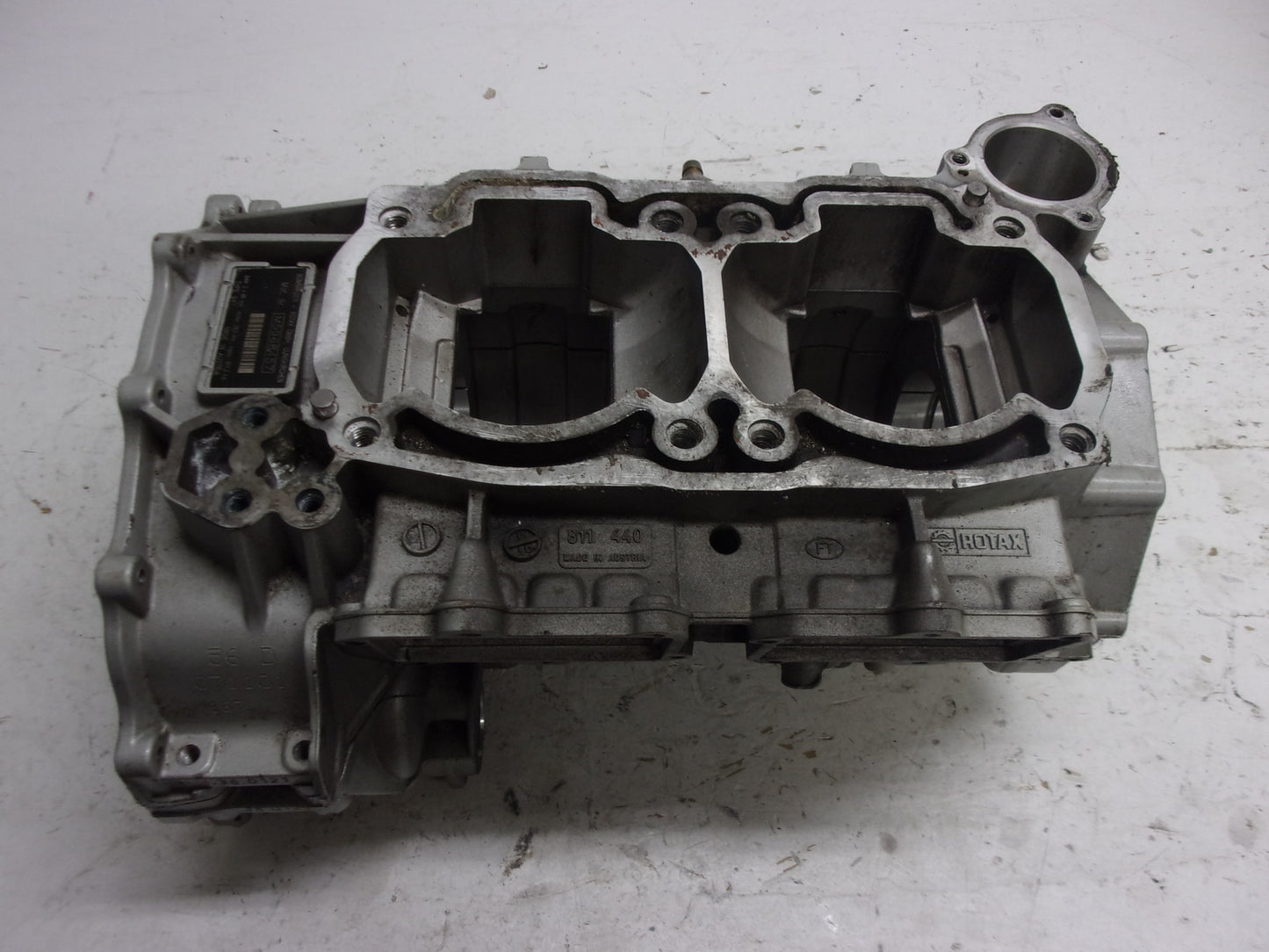 Sea Doo Bombardier 2003 GTX RX XP DI 951 OEM Crankcase Assembly Part# 420888532