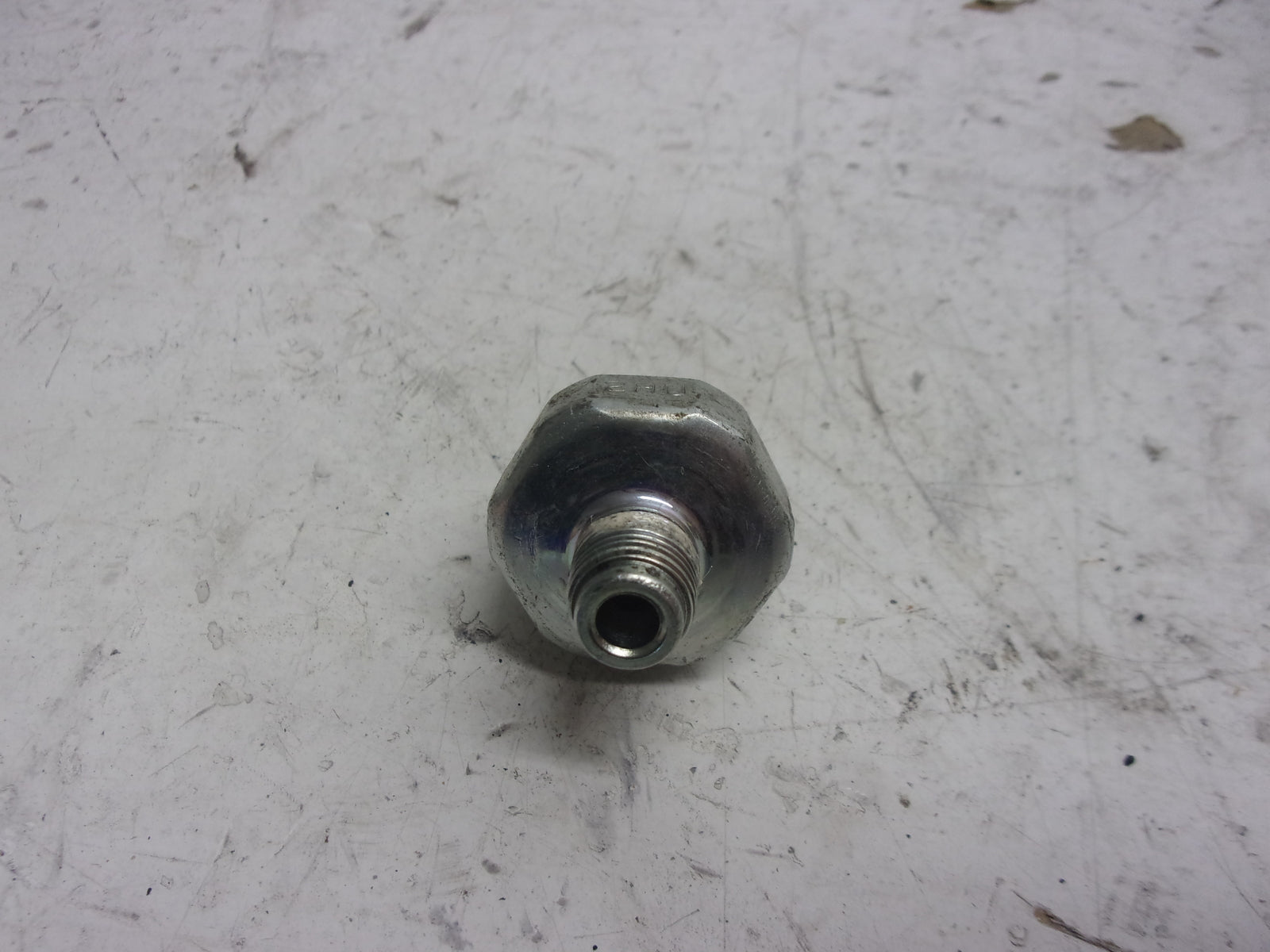 Yamaha Waverunner 2002-2021 VX V1 FX HO OEM Oil Pressure Sensor 68V-82504-00-00