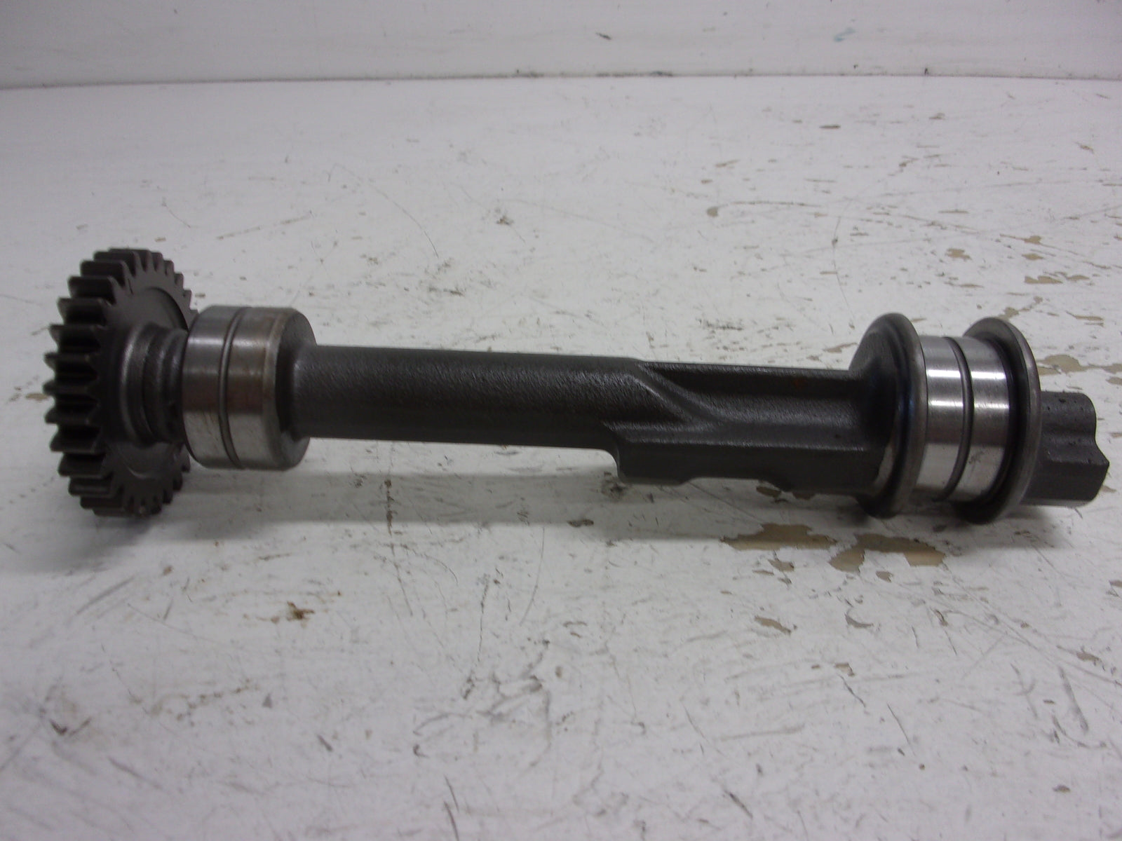 Honda  Aquatraxx 2002-2007 R-12 R-12X F-12 F-12X RH Balancer Shaft 13411-HW1-670