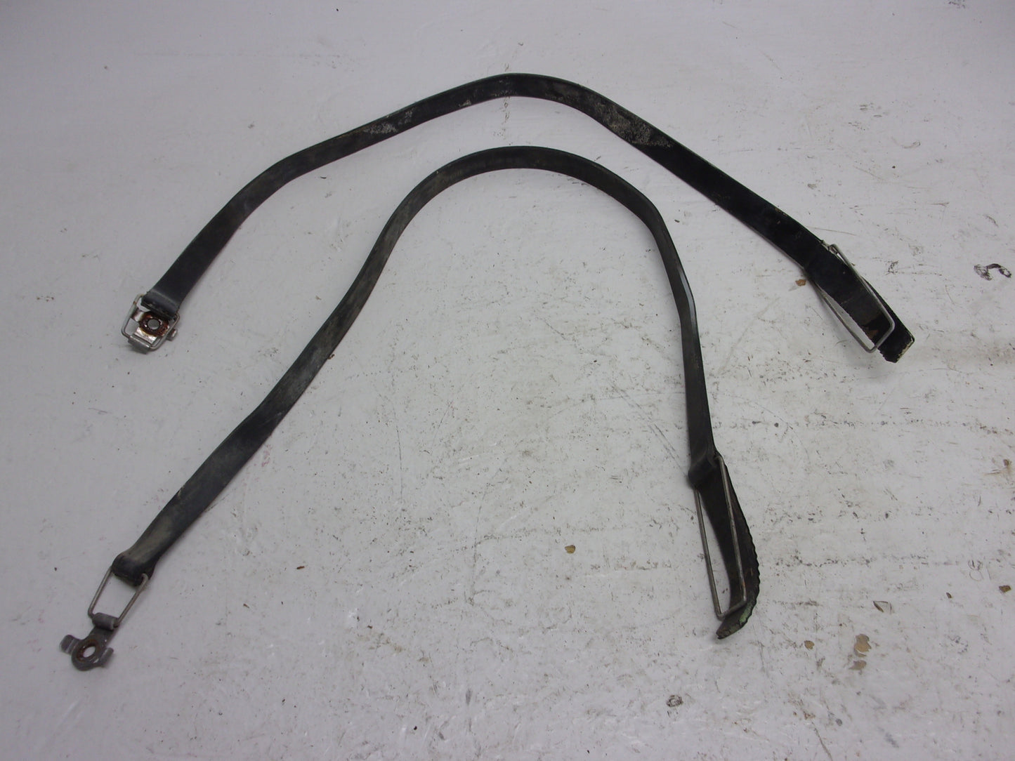 Kawasaki Jet Ski 1992-1997 750 SX SXI OEM Fuel Tank Band Set Part# 92072-3763