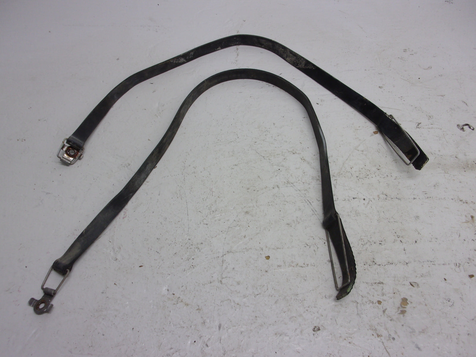Kawasaki Jet Ski 1992-1997 750 SX SXI OEM Fuel Tank Band Set Part# 92072-3763