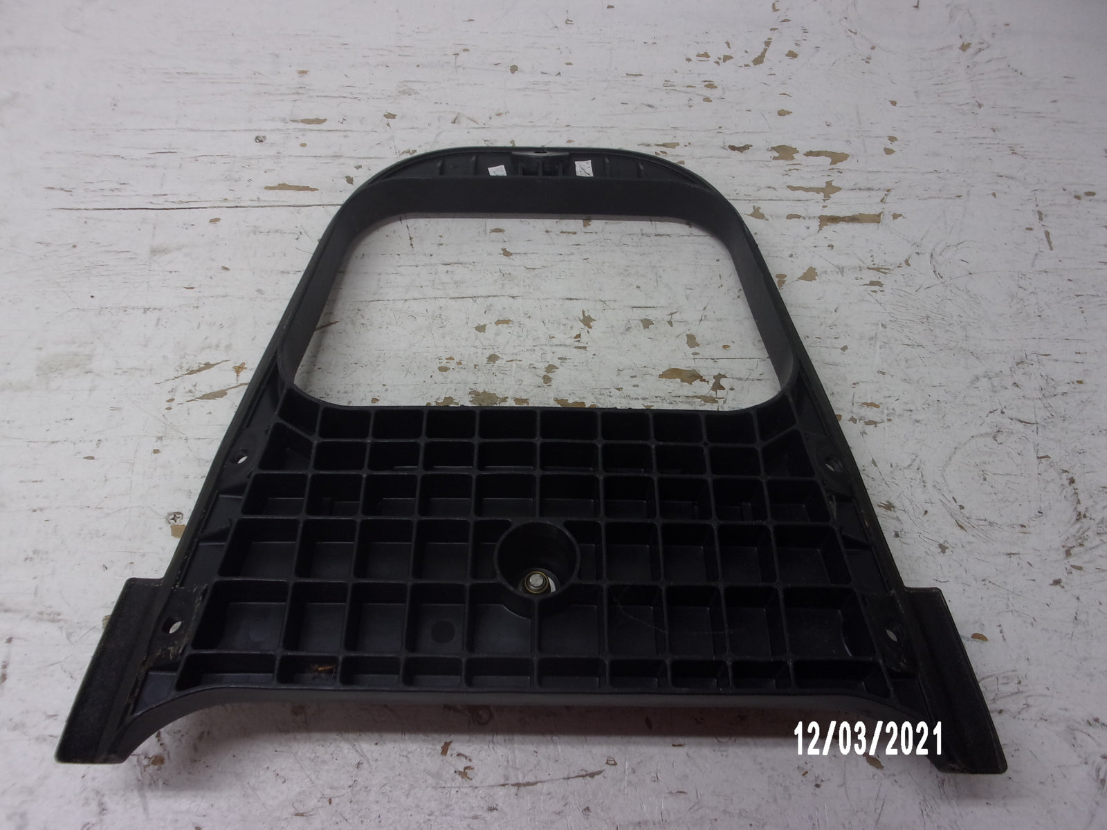 Yamaha WaveRunner PWC 2013-2019 VX FX VXR VXS OEM Deck Beam Part F2S-U890L-04-00