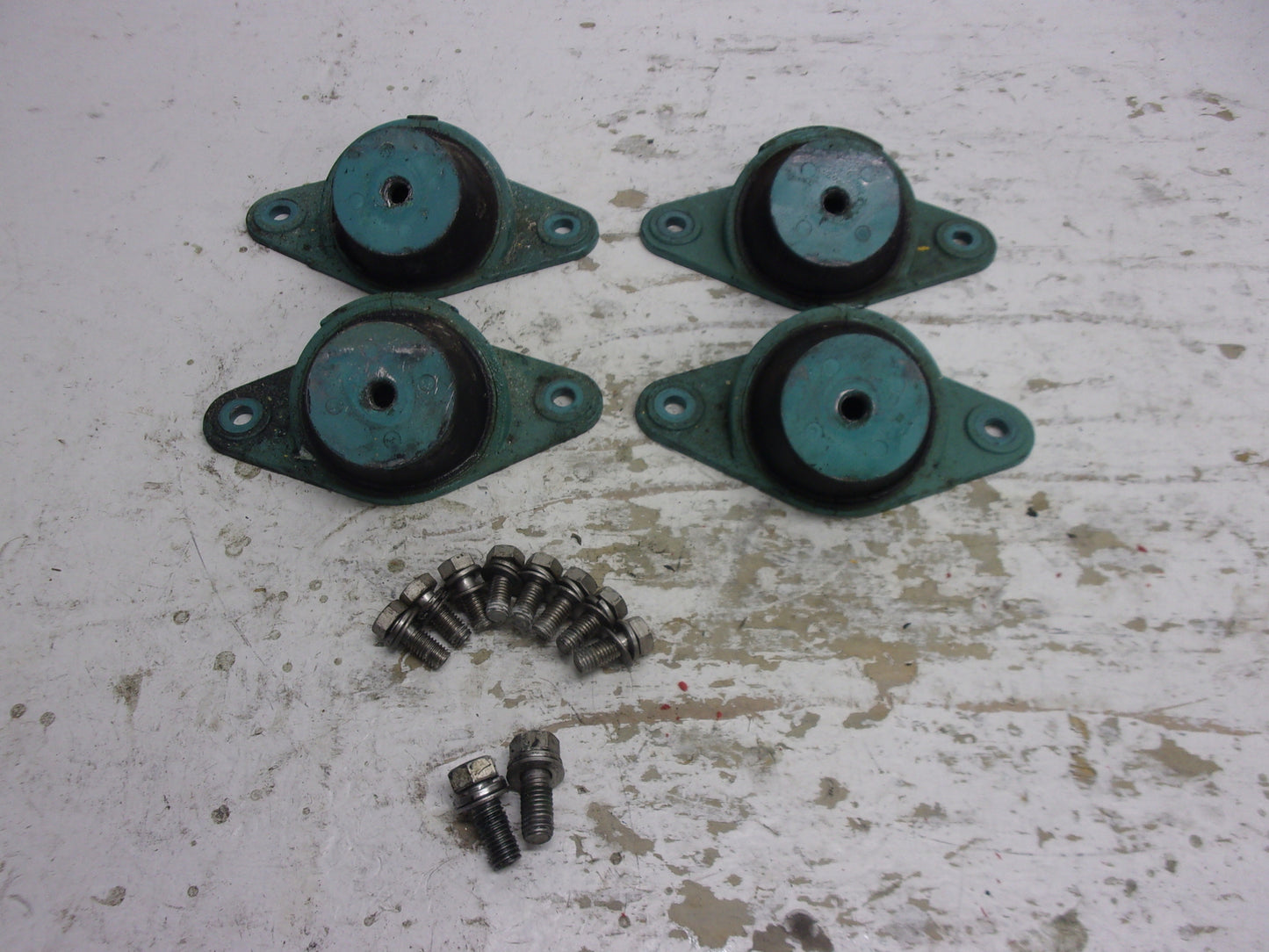Kawasaki Jet Ski 1995-2006 STS STX Ultra  ZXI OEM Engine Mount Set 92160-3838