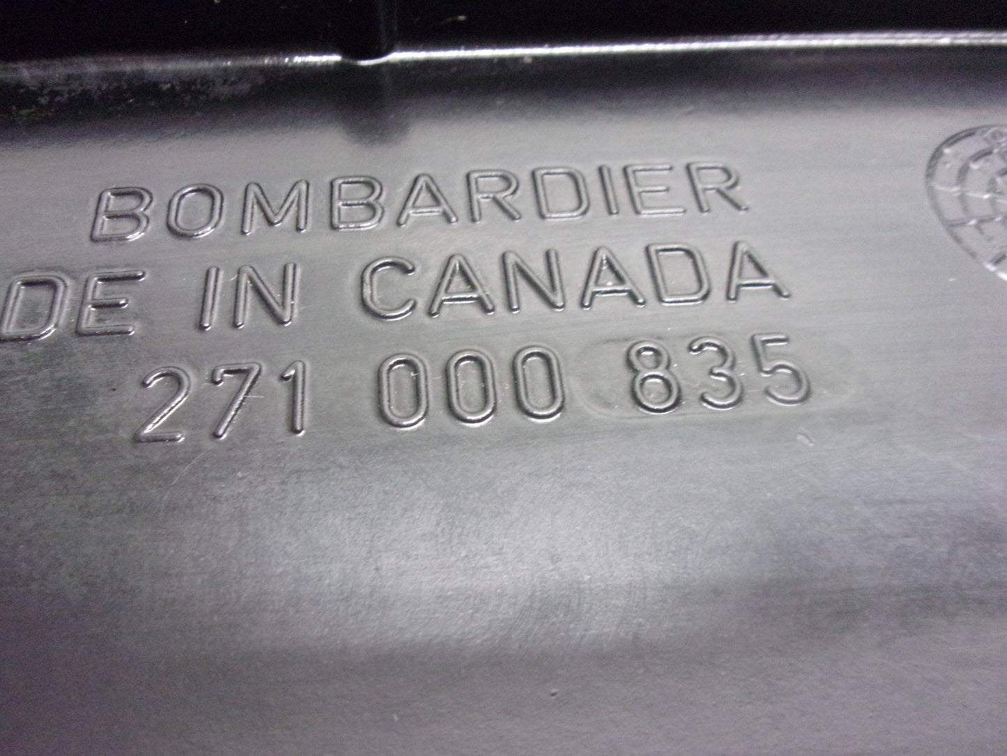Sea Doo Bombardier PWC 2000 RX RXDI OEM Ride Plate Assembly # 271001141