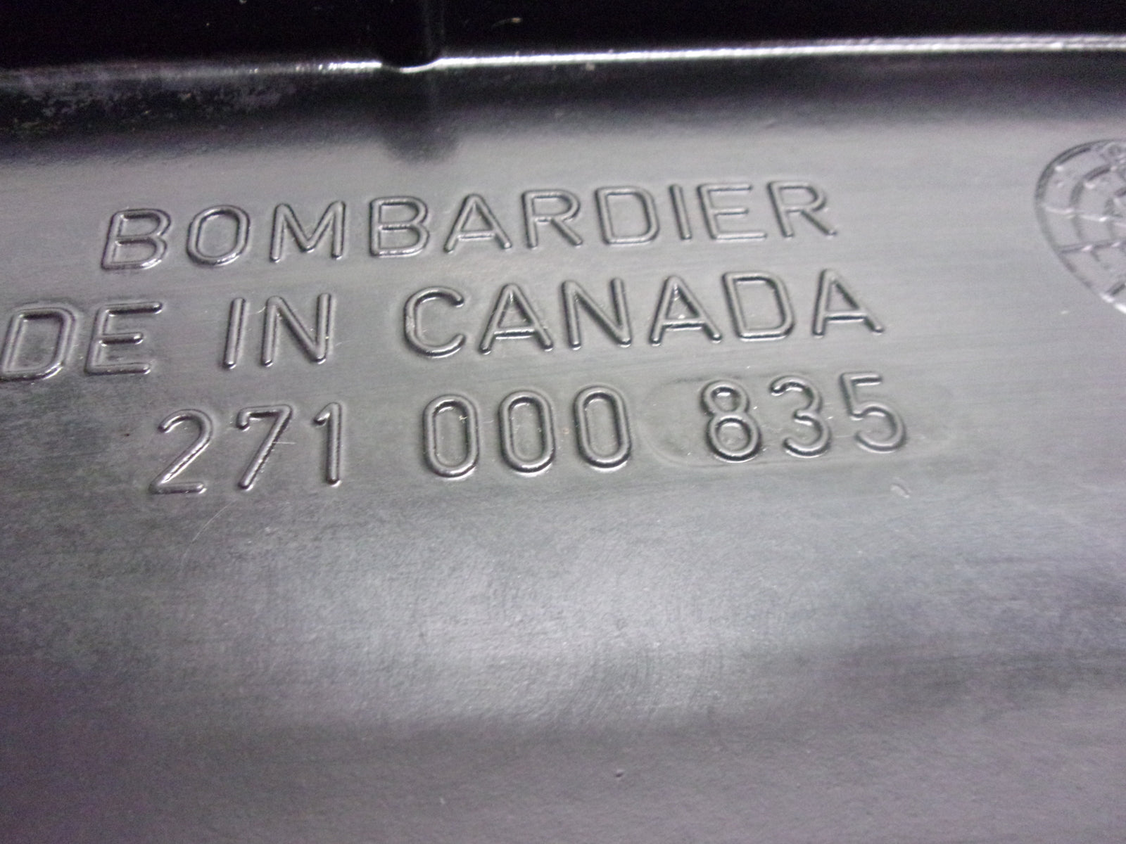 Sea Doo Bombardier PWC 2000 RX RXDI OEM Ride Plate Assembly # 271001141