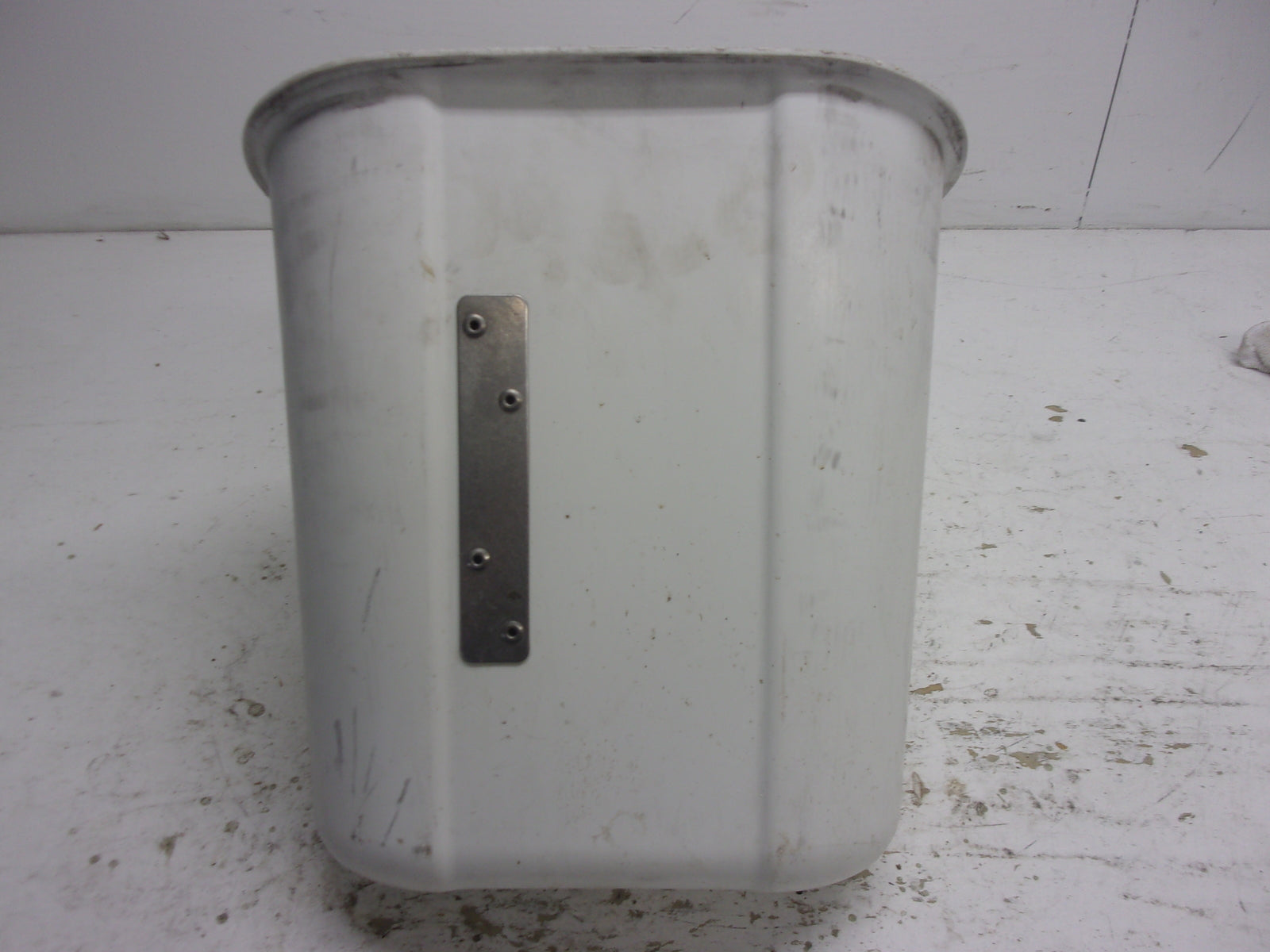 Kawasaki Jet Ski 1995-2003 ZXI 900/1100 OEM Front Storage Case Part# 39012-3713